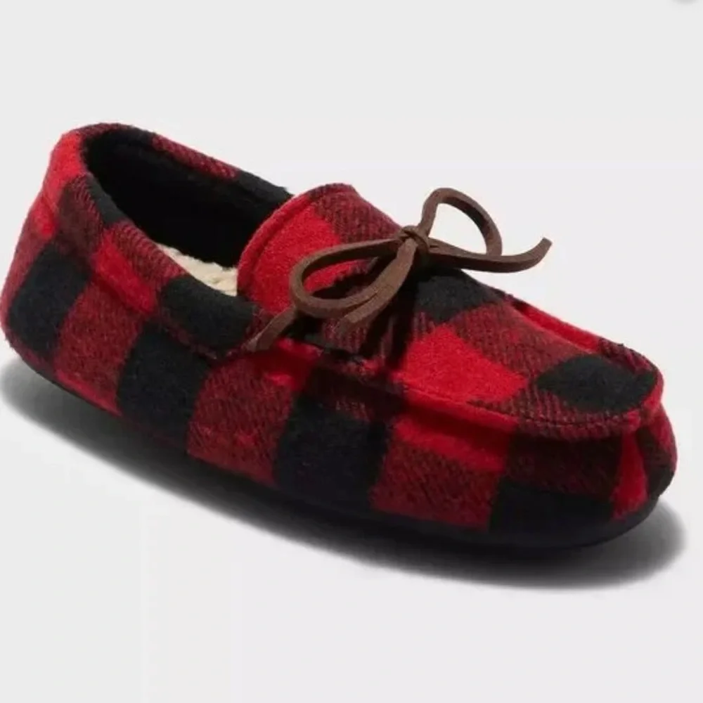 Dearfoams Kids Braydon Moccasin Slippers Memory Foam